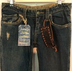 Stich's distressed Jeans